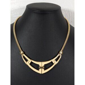 Trifari Cream Enamel Omega Chain Choker Necklace 16" Art Deco